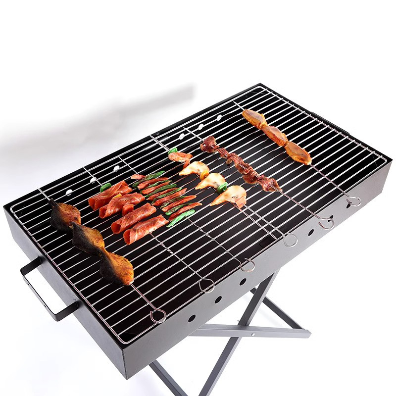 Cruach dhosmálta Foldable Grill Barbeque X-chruthach iniompartha