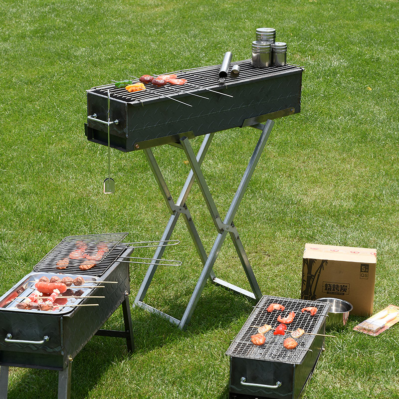 Cruach dhosmálta Foldable Grill Barbeque X-chruthach iniompartha