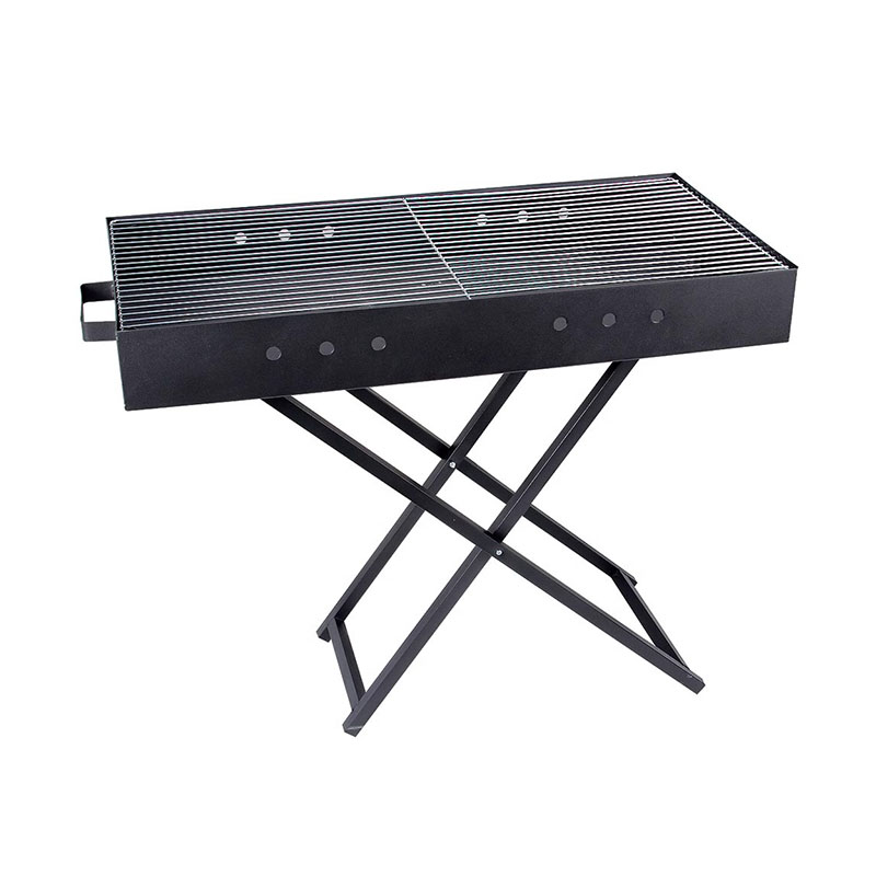 Grill X-chruthach clúdaithe